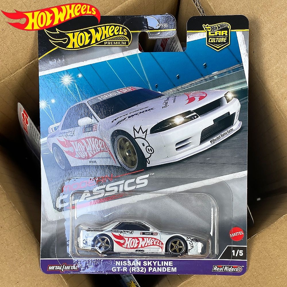 Car Accessories Company - Hot Wheels Premium Diecast automodel Nissan